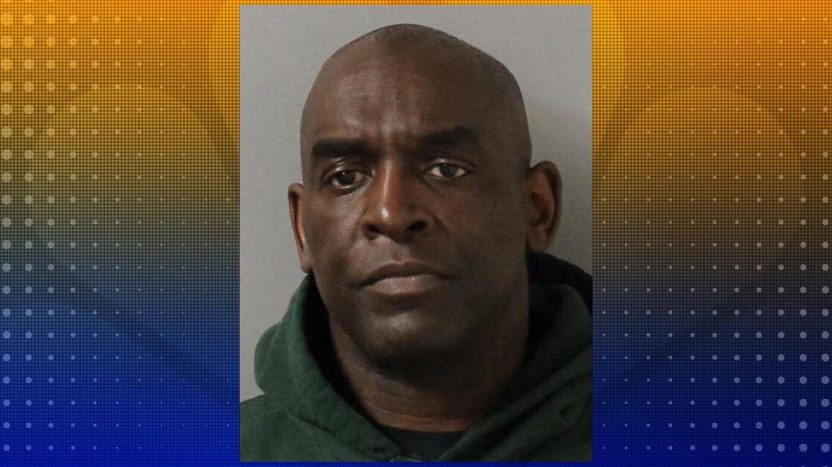 Affidavit: Kroger employee strangles co-worker over trash
